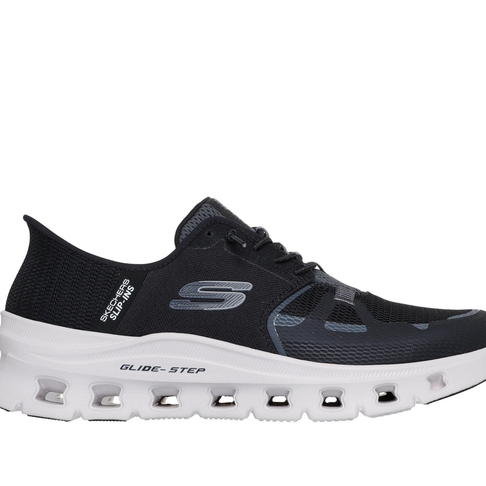 Skechers men’s slip ins Hans free  glide step pro Black and White  wide fit